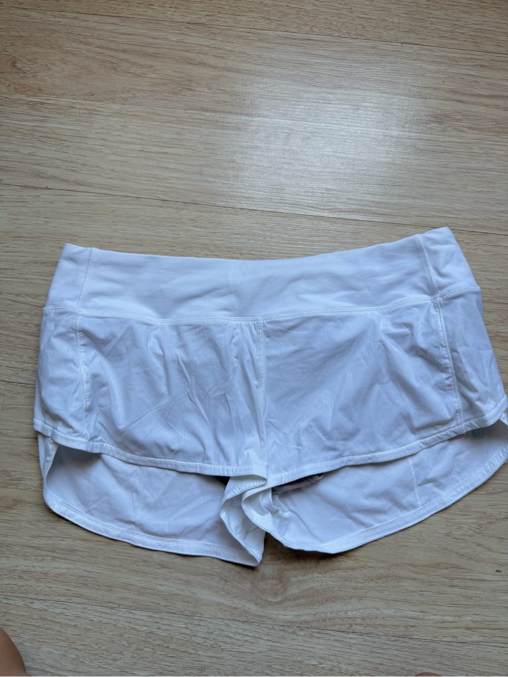 Lululemon Speed Up Short *2.5"
White Size 8 - Picture 3 of 5
